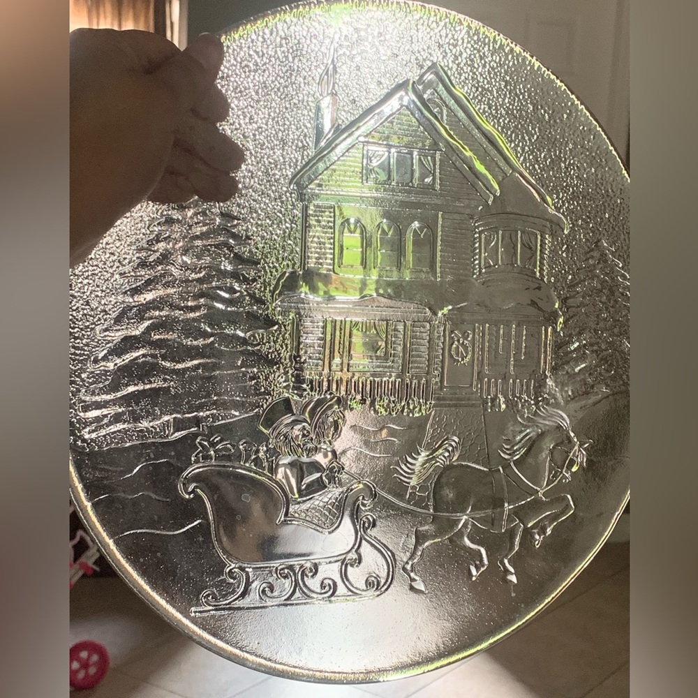 Libbey Clear Glass Christmas Winter Sleigh Ride Scene Serving Platter Plate 12”
